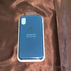 DARK BLUE APPLE IPHONE XR CASE